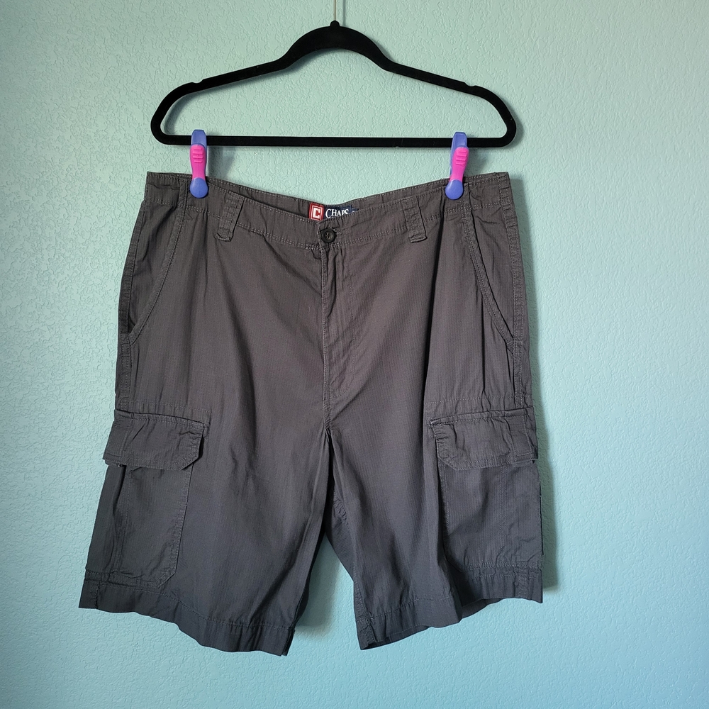 Chaps Dark Charcoal Cargo 6 Pocket 100% Cotton Shorts for Men 36